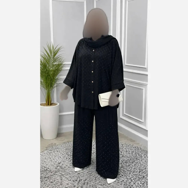 ست شومیز شلوار زنانه مدل دیبا جنس ژاکارد نگین کاری شده رنگ مشکی سایز 38 تا 48