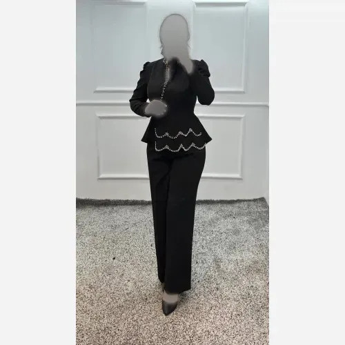 ست کت و شلوار زنانه مدل ناهید جنس کرپ مازراتی مروارید دوزی شده