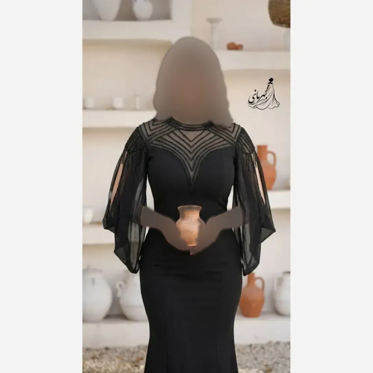 پیراهن ماکسی زنانه مجلسی کرپ دالقیچ سنگدوزی شده مدل مایا مشکی