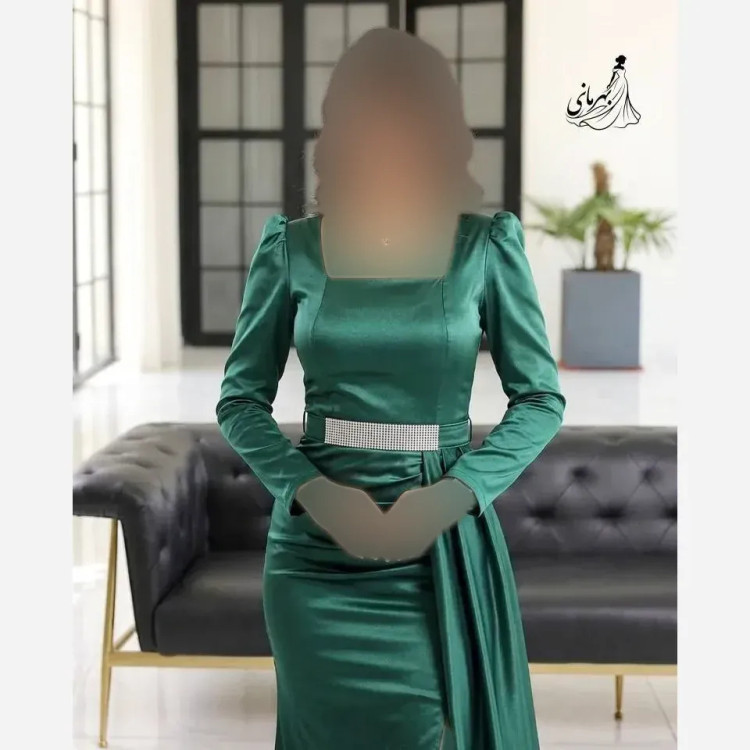 پیراهن مجلسی زنانه مدل میرا جنس ساتن درجه یک شالدار و چاکدار سایز 38 تا 48