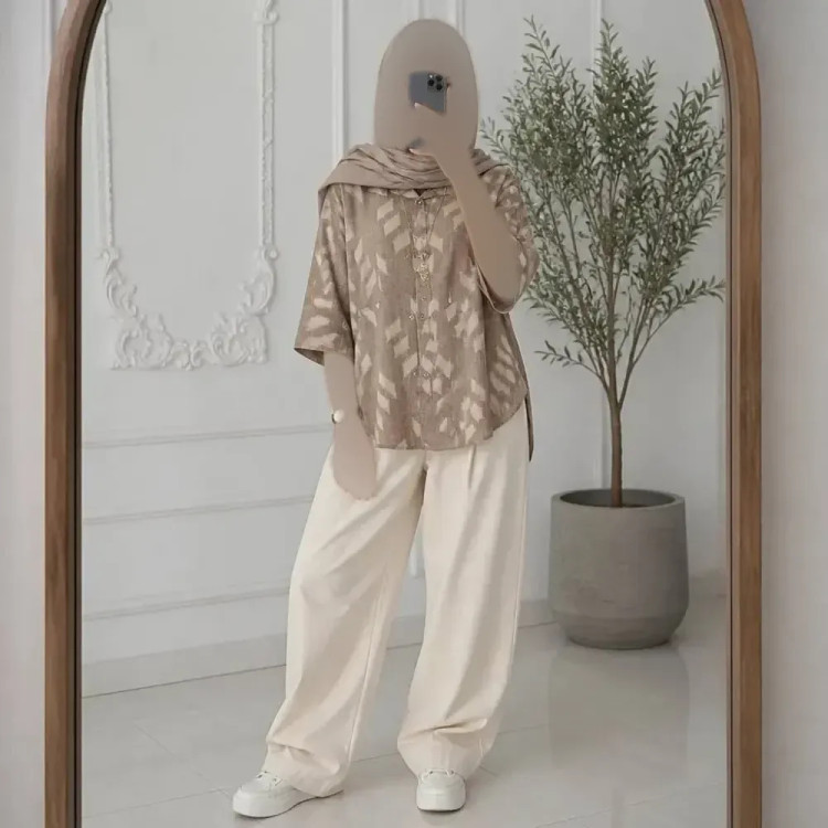 شومیز مانتویی طرحدار زنانه جنس شانتون صوفیا فری سایز 38 تا 46