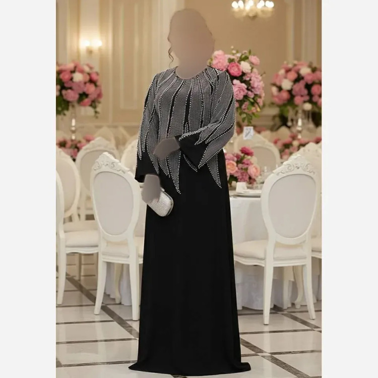 پیراهن مجلسی زنانه مدل نازنین جنس کرپ دالقیچ مشکی با خرجکار نگین و مروارید سایز 38 تا 60