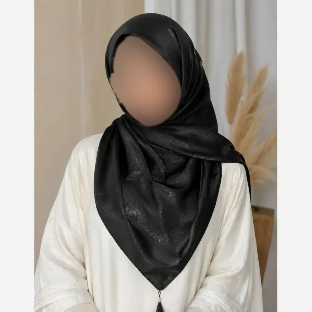 روسری مشکی محرمی قواره 105 جنس ینزی با کیفیت عالی و بدون سر خوردن