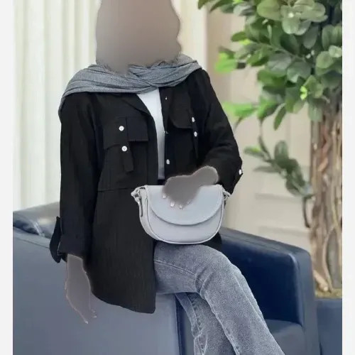 مانتو زنانه مدل فریبا طرح جیب صلیبی جنس آیوا رنگ مشکی فری سایز