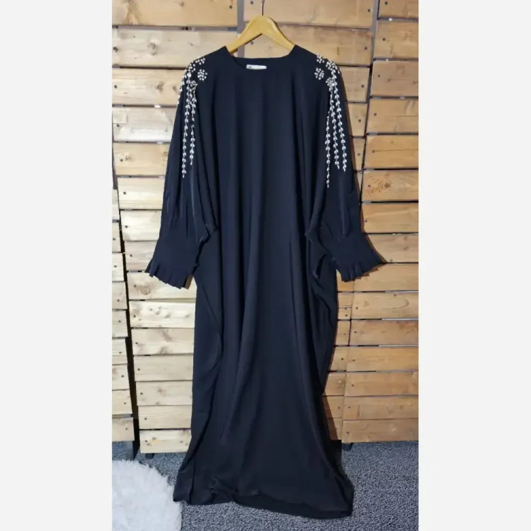 عبای زنانه مجلسی مشکی سرشونه طلایی جنس الیزه فری سایز 38 تا 60