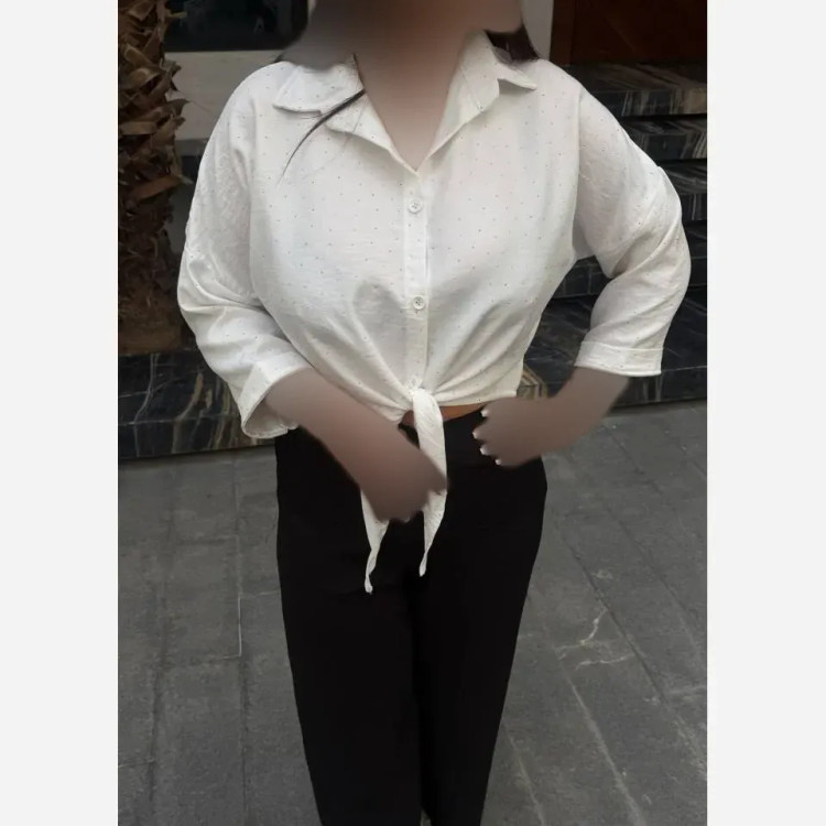 شومیز زنانه جلو گره ای مدل بهارناز جنس پارچه صوفیا نگینی فری سایز