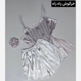 ست خواب زنانه ساتن الیکس ابریشم طرحدار به همراه اسکرانچی فری سایز