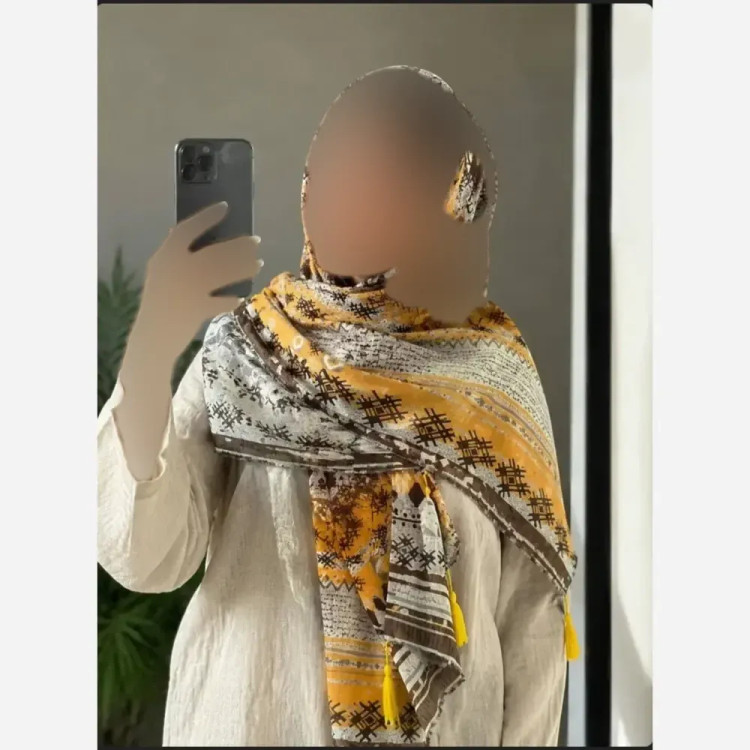 شال نخی منگولهدار قواره بزرگ 190 در 70 سانتیمتر