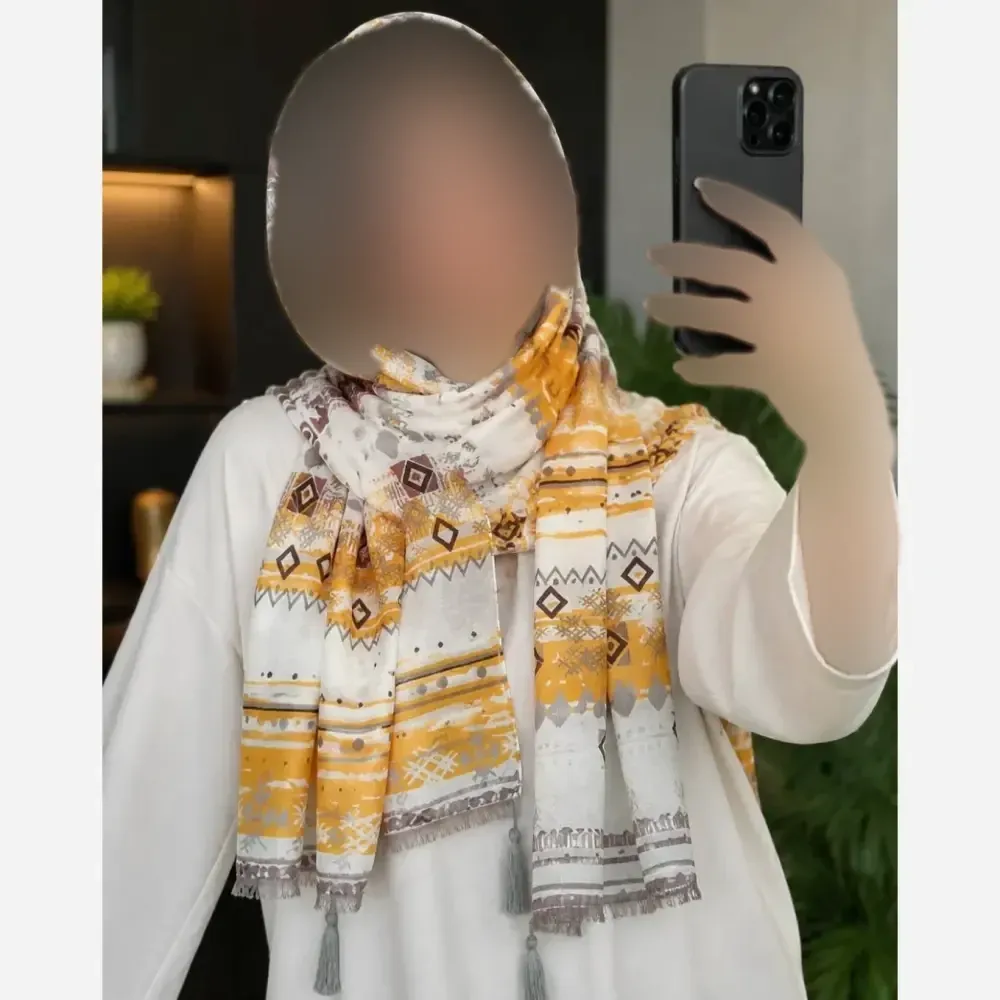 شال نخی منگولهدار قواره بزرگ 190 در 70 سانتیمتر