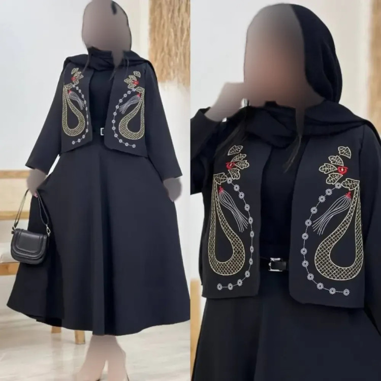 کت و دامن زنانه یارا جنس مازراتی رنگ مشکی فری سایز گلدوزی شده