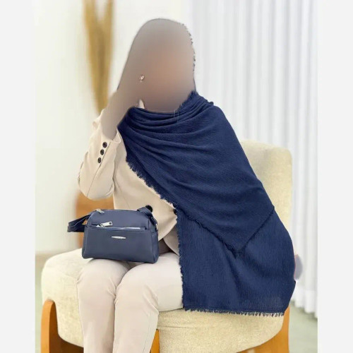 شال پلیسه لمه دار دور ریش زنانه ابعاد 75 در 175 سانتی متر