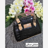 کیف زنانه مدل شبدر چرمی بند بلند سایز 15 در 12 سانتیمتر
