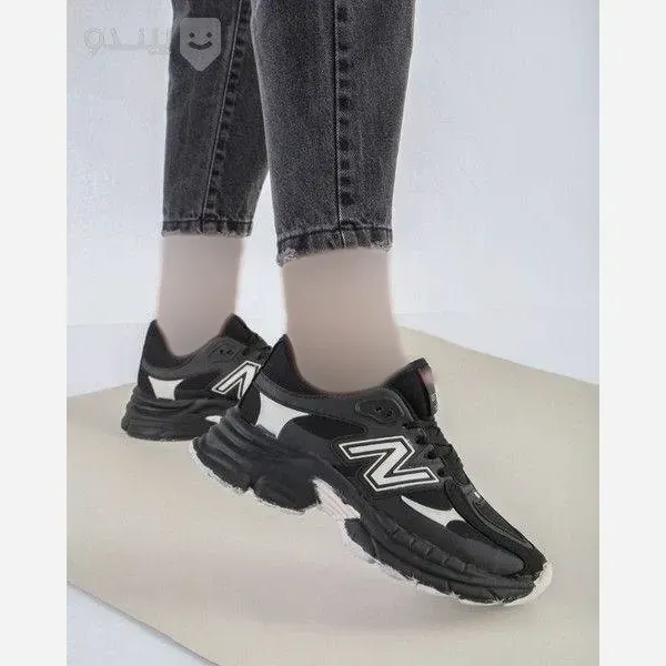کفش نیوبالانس زنانه زیره پلیمر سبک و راحت رنگ کرم و مشکی سایز 37 تا 40