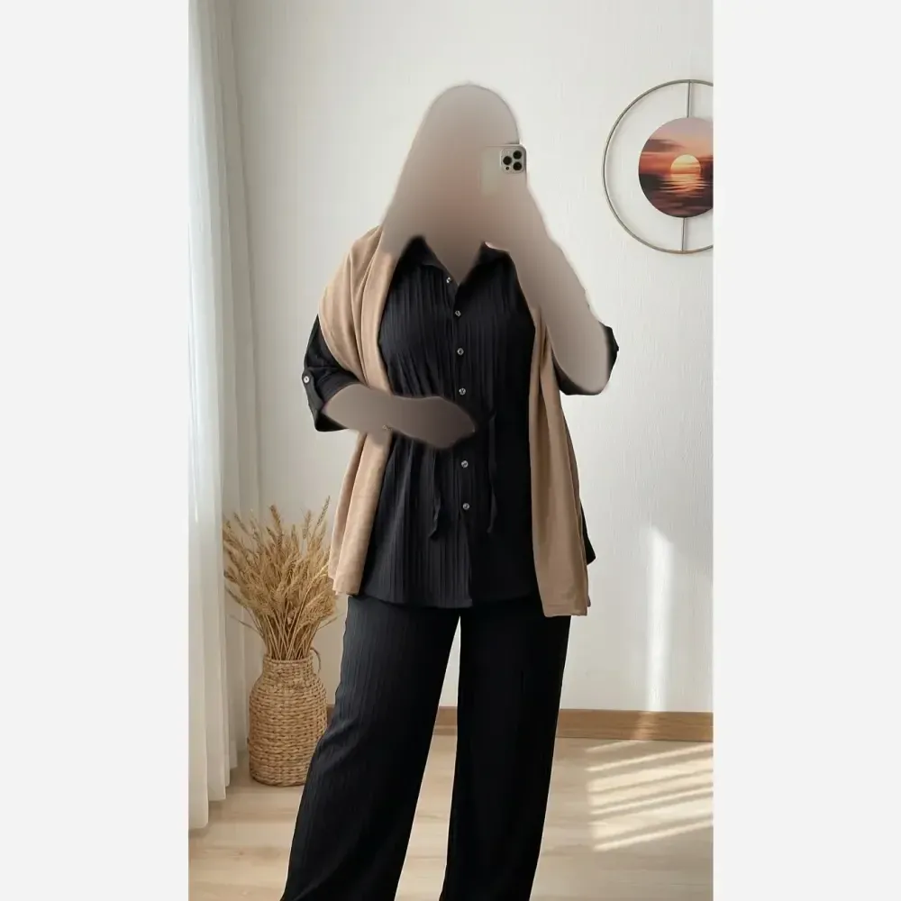 ست شومیز و شلوار زنانه مدل یاسمن مشکی جنس آیوا فری سایز مناسب محرم