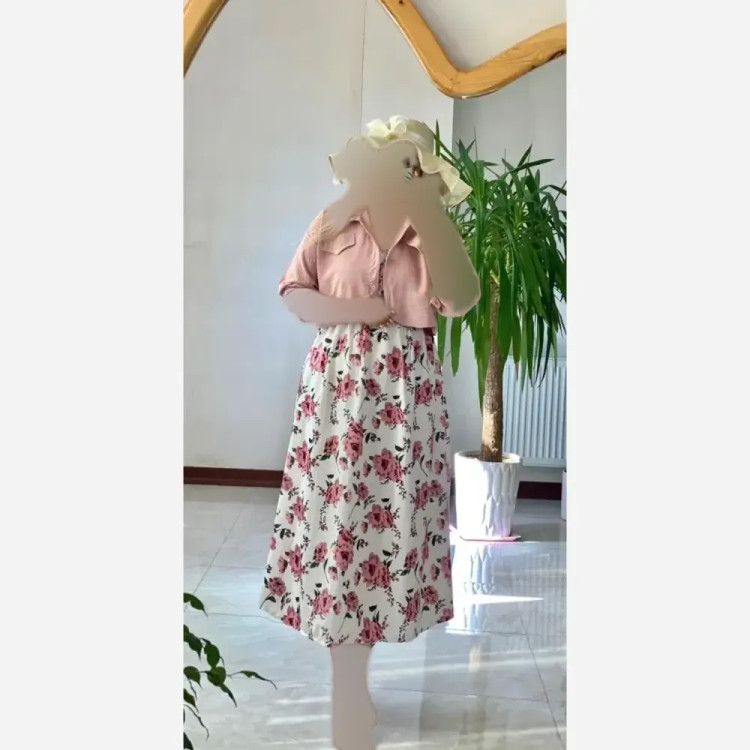 ست کت و سارافون زنانه مدل سودا جنس شانتون کریشه طرحدار و ابروبادی رنگ صورتی فری سایز