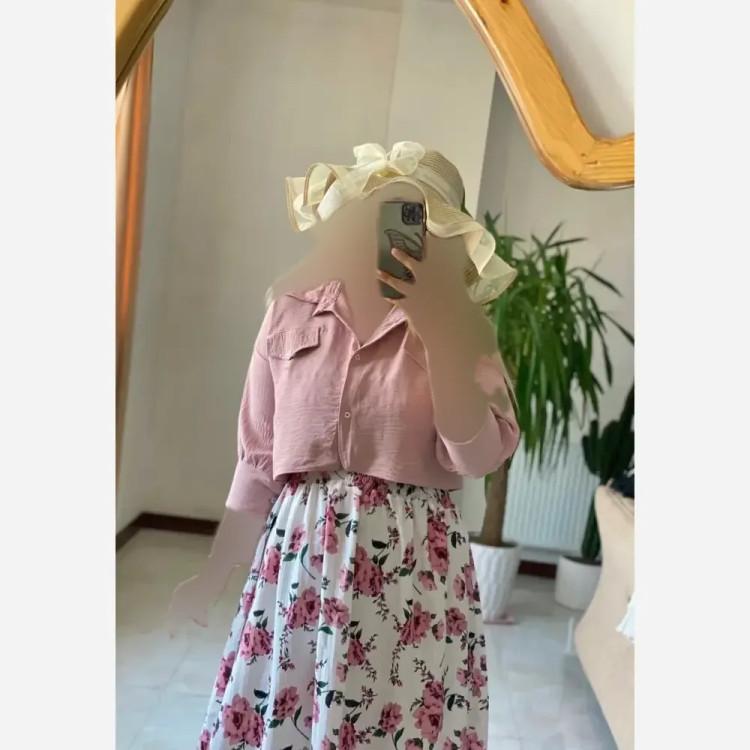 ست کت و سارافون زنانه مدل سودا جنس شانتون کریشه طرحدار و ابروبادی رنگ صورتی فری سایز