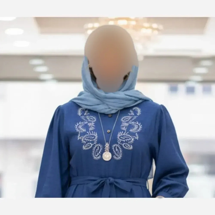 کفتان گلدوزی ترمه زنانه جنس شانتون فری سایز بلند مدل دکمه دار با کمربند