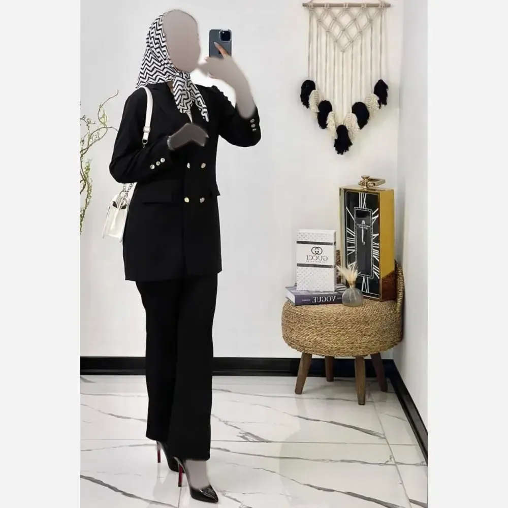 کت شلوار زنانه مدل نگین جنس کرپ مازراتی دمپا گشاد
