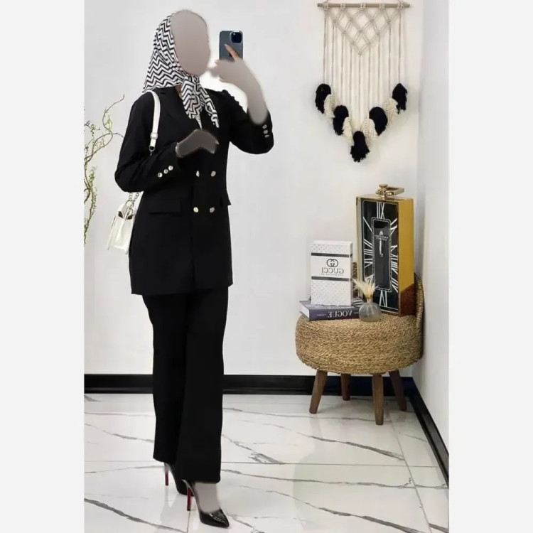 کت شلوار زنانه مدل نگین جنس کرپ مازراتی دمپا گشاد