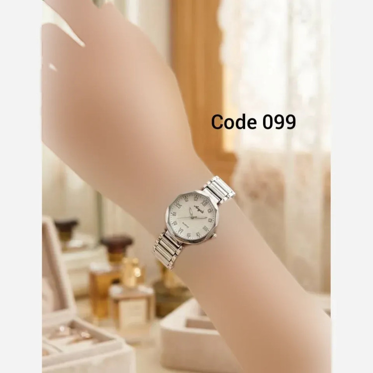 ساعت زنانه استیل با طراحی کلاسیک و بند براق مدل 099