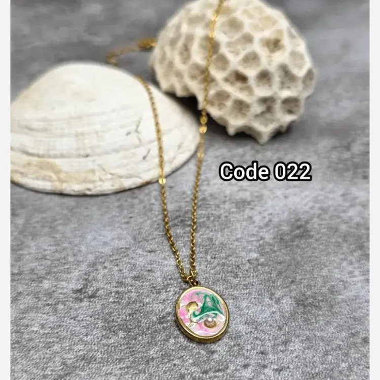گردنبند طرح مینیاتور استیل رنگ ثابت ضد حساسیت