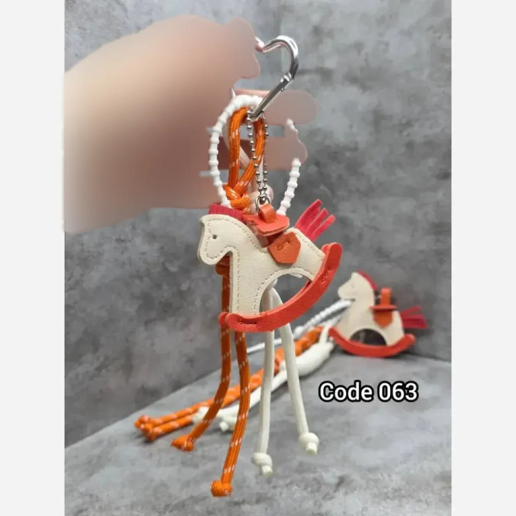 آویز کیف وارداتی مدل 063 با کیفیت عالی
