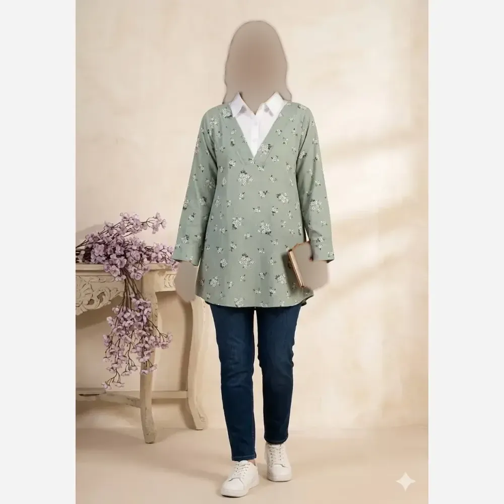 شومیز زنانه یقه سفید جنس لاریس در رنگبندی متنوع سایز 3 و 4