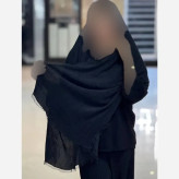 شال پلیسه لبه توری مشکی مجلسی ابعاد 60 در 180 سانتیمتر