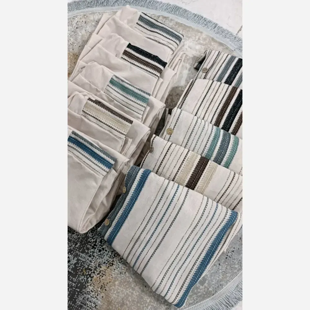 شومیز زنانه مدل باکسی طرح گل گچی جنس صوفیا درجه یک