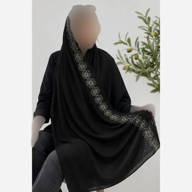 شال مجلسی گلدوزی و دانتل دوزی شده مدل گلاب جنس کریشه پلاس ابعاد 180 در 62 سانتیمتر