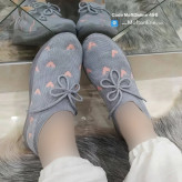 کفش زنانه بافت طرح قلبی با زیره پلیمر سبک و راحت