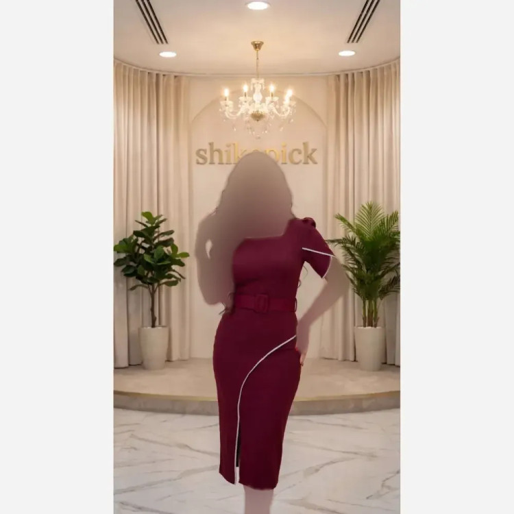 پیراهن زنانه مدل روبان رنگ زرشکی جنس دالقیچ قد 130