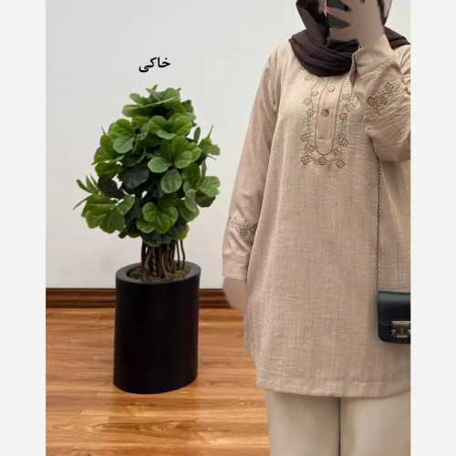 مانتو گلدوزی زنانه مدل روژین جنس شانتون ژاکارد فری سایز