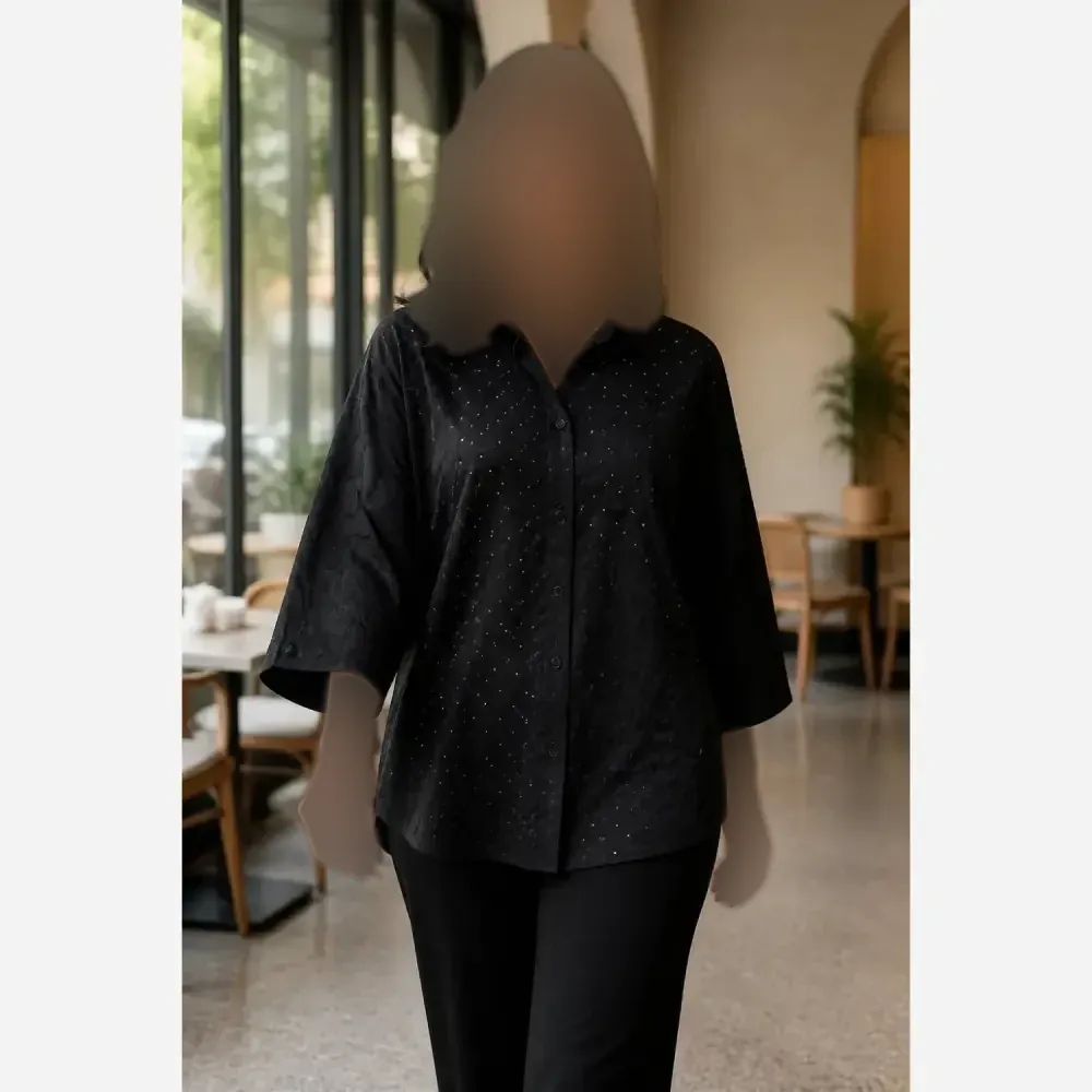 شومیز زنانه نگیندار جنس السا وارداتی رنگ مشکی فریسایز