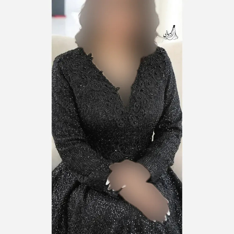 پیراهن مجلسی زنانه دانتل چمنی سنگدوزی شده کاپدار و آستردار سایز بزرگ 40 تا 58