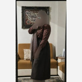 ست سه تیکه زنانه مدل نایلا شامل شومیز کرپ بوگاتی و دامن لینن پلاس با کمربند