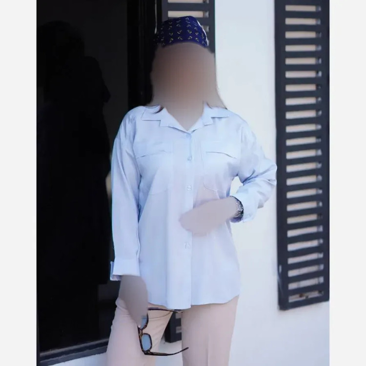 شومیز زنانه دو جیب پارچه لیوسل کوپرا سایزبندی 40 تا 50
