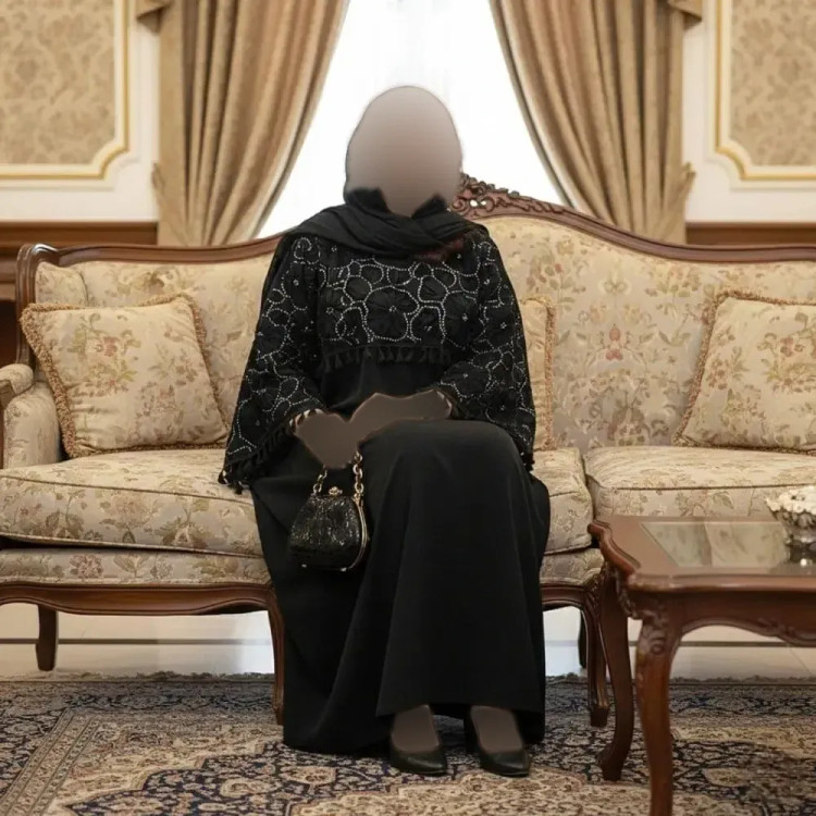 پیراهن زنانه مدل صحرا جنس کرپ الیزه مشکی فری سایز 38 تا 60 با خرجکار روبان دوزی و پولک دوزی قد 140