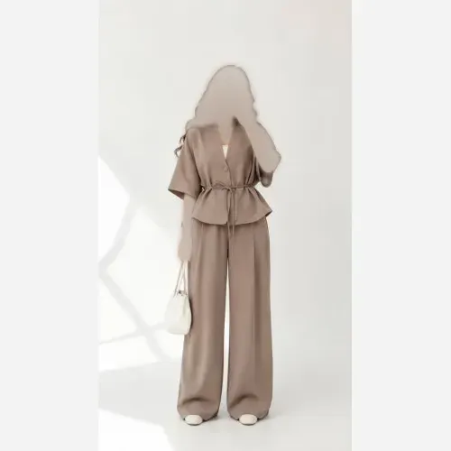 ست تک دکمه کرپ مازراتی وارداتی درجه یک رنگ مشکی سورمه ای قهوه ای نسکافه ای فری سایز 38 تا 46