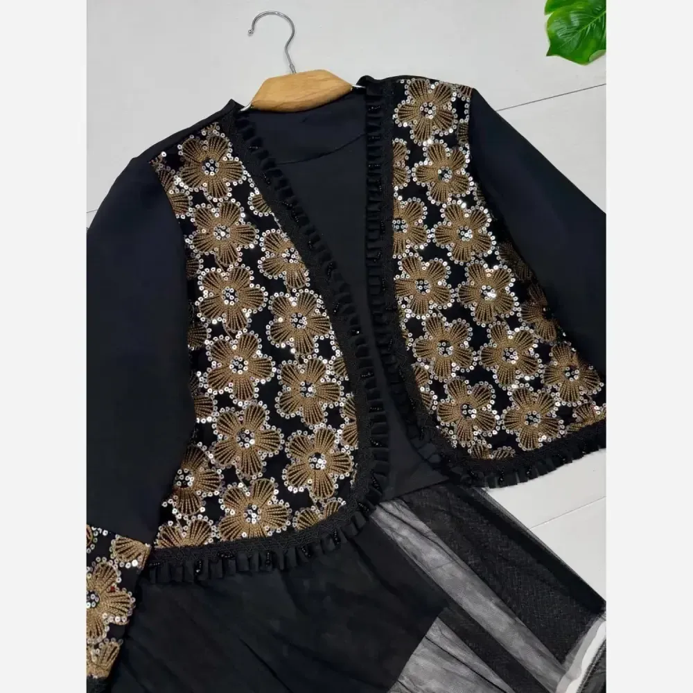 سه تیکه کت و دامن و شال مدل روناک مازراتی خرجکار هندی و تور زنانه فری سایز موکا کرم