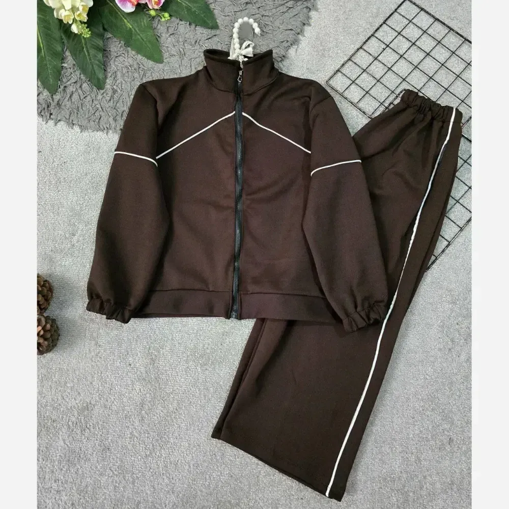 ست مستانه اسپرت جنس مازراتی باکیفیت فری سایز 36 تا 46 رنگ مشکی سورمه ای شکلاتی