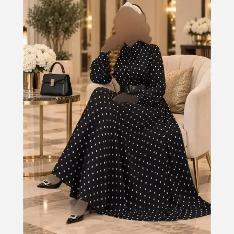 پیراهن زنانه بوگاتی مشکی طرح توپی فری سایز تا 46 تمام کلوش با کمربند چرمی
