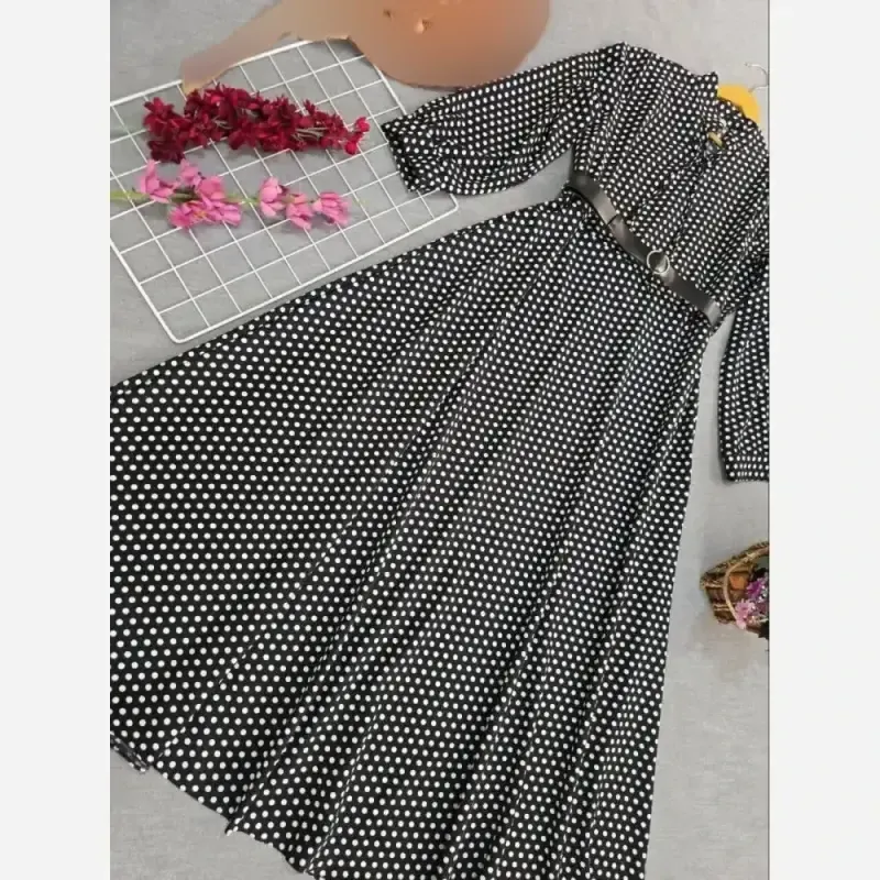 پیراهن زنانه بوگاتی مشکی طرح توپی فری سایز تا 46 تمام کلوش با کمربند چرمی