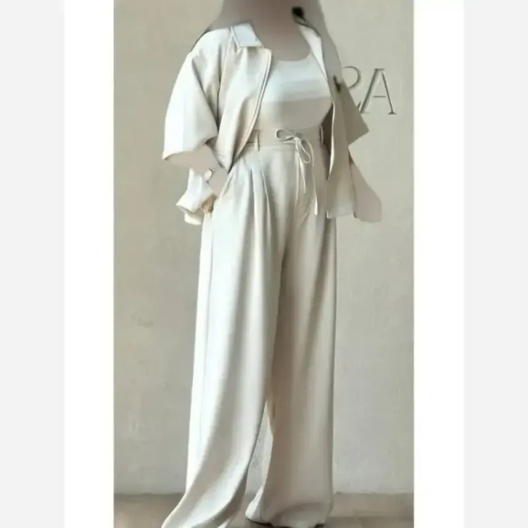 ست دو تیکه زنانه مدل نیکا جنس کرپ مازراتی وارداتی درجه یک