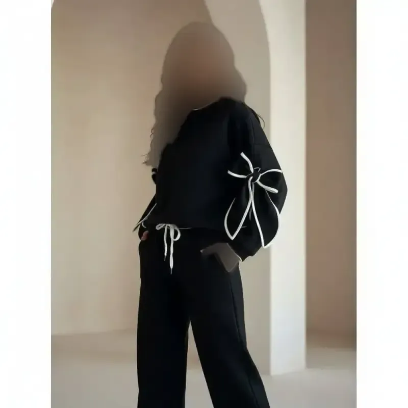 ست هودی و شلوار دورس حوله ای تو کرکی زنانه فری سایز