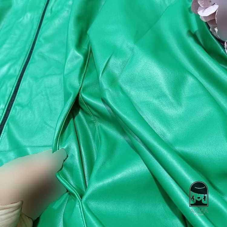 کاپشن زنانه مدل چرم 337 جنس چرم صنعتی فری سایز 38 48