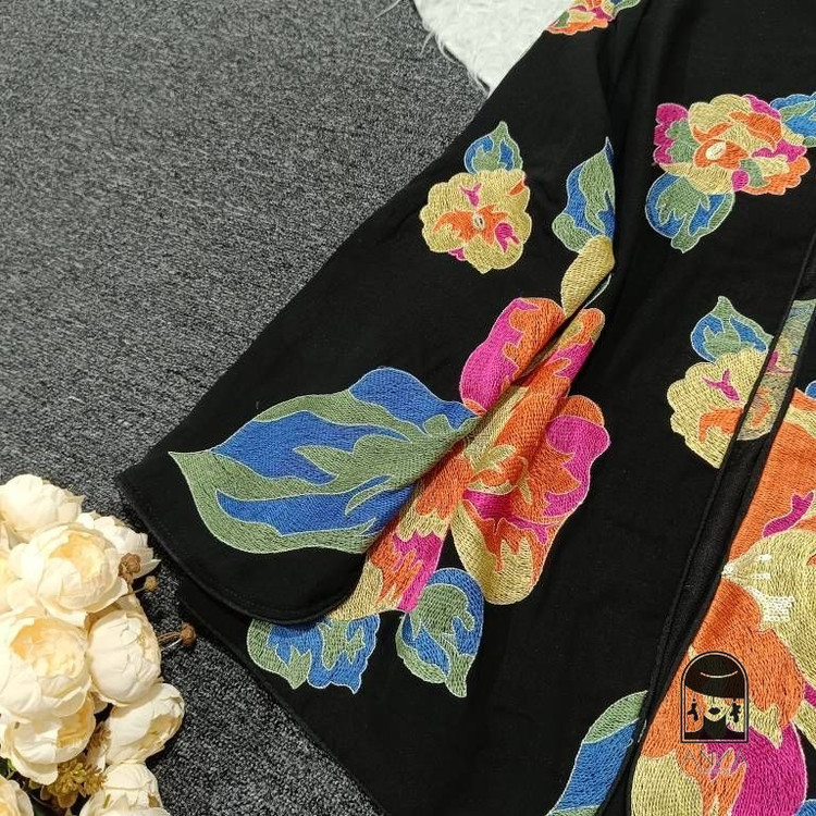 کت زنانه مدل دار 311 جنس تافته فری سایز 38 46