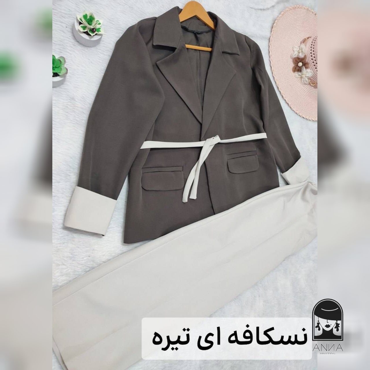 ست کت شلوار زنانه مدل مانیا جنس مازراتی فری سایز