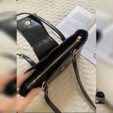 کیف زنانه مدل قفل دار جنس چرم ورنی ساده سایز 111