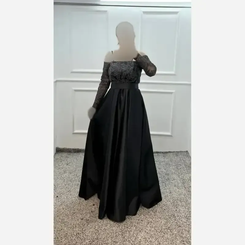 ماکسی مدل پینار قواصی و ساتن سنگ دوزی شده سایز 38 تا 50 رنگبندی سبز زرشکی مشکی سرمه ای